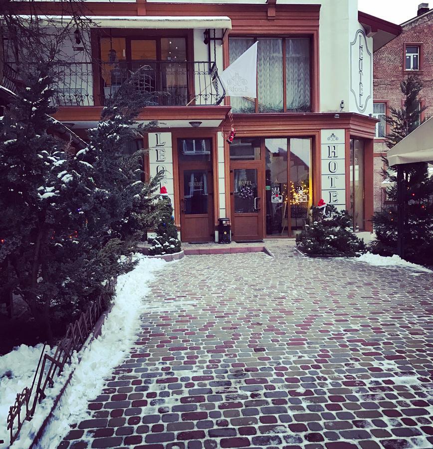 Отель Leotel Львов Экстерьер фото